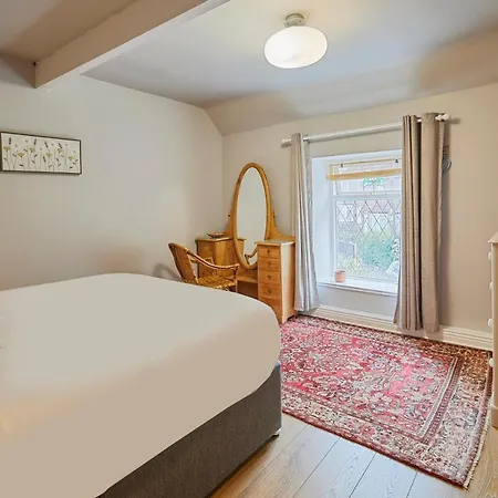 Holiday home Host & - Stone Row Skinningrove